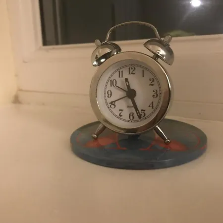 House - Sleeps 5 - Pets Ok - Parking - Garden Casa vacanze *